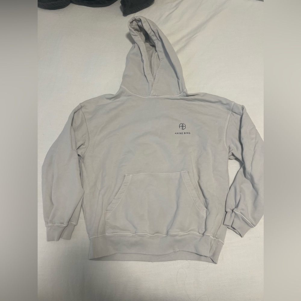 Cream anime bing sweatshirt